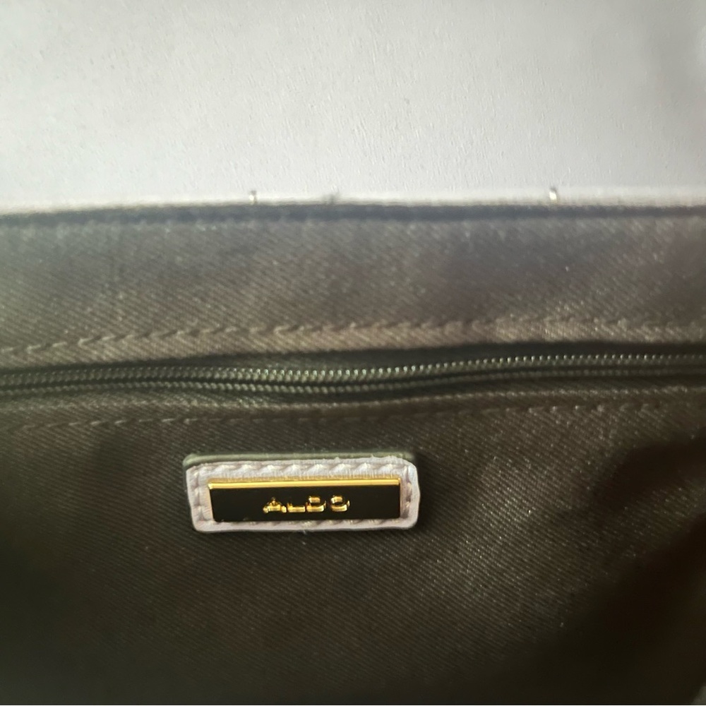 Aldo Lavender Quilted Crossbody Satchel with Gold Hardware - Picture 9 of 13